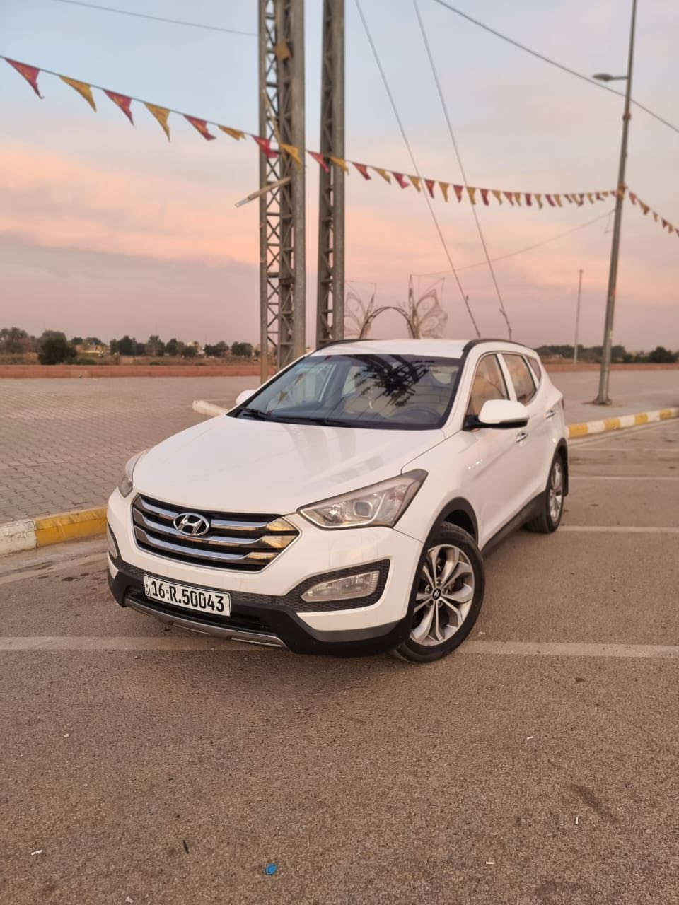 سنتافي خليجي 2016 
فول مواصفات عده الفتحة
مكفولة كفالة عامة
ماشية 169
مكينة (6)
رقم انكليزي قادسية تحويل ثاني يوم 
السعر 210 $
وبيها مجال بسيط  
للاستفسار اكثر  ***********
العنوان واسط الكوت
