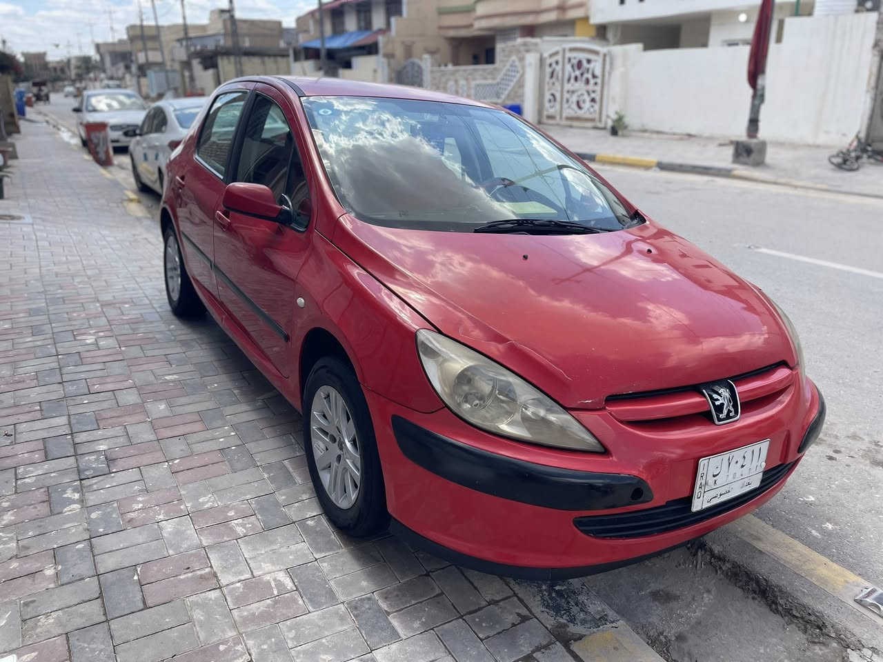سلام عليكم للبيع 
بيجو 307 
2005 
كير 
محرك 
تبريد
حداديه 
شاشه 
Abs
سياره بلاديه جاهزه 
رقم بغداد بسمي
شرط التحويل 
واسط العزيزيه 
للاستفسار 
***********
