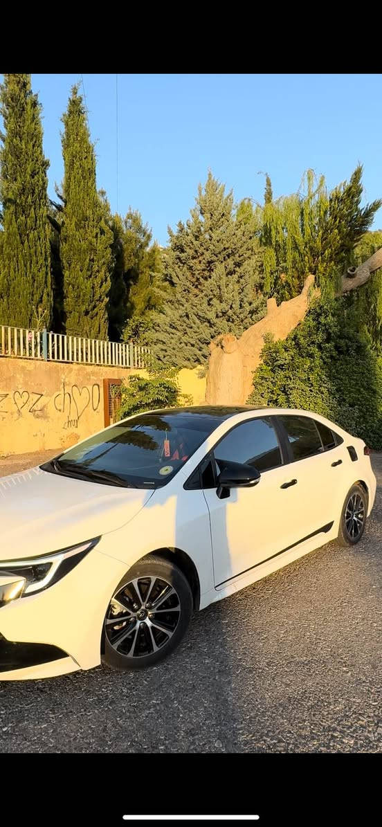 بيكاجو موديل 2024 هايبرد شكل امريكي بيدون سبخ و ودتعديل سيارة ماشية 80 الف گير محرك باتري كولشي شه رت موصفات فول حساسات بيهة موصفات حلوة
سعر 158 مجال رقم تلفون *********** سميل, دهوك
