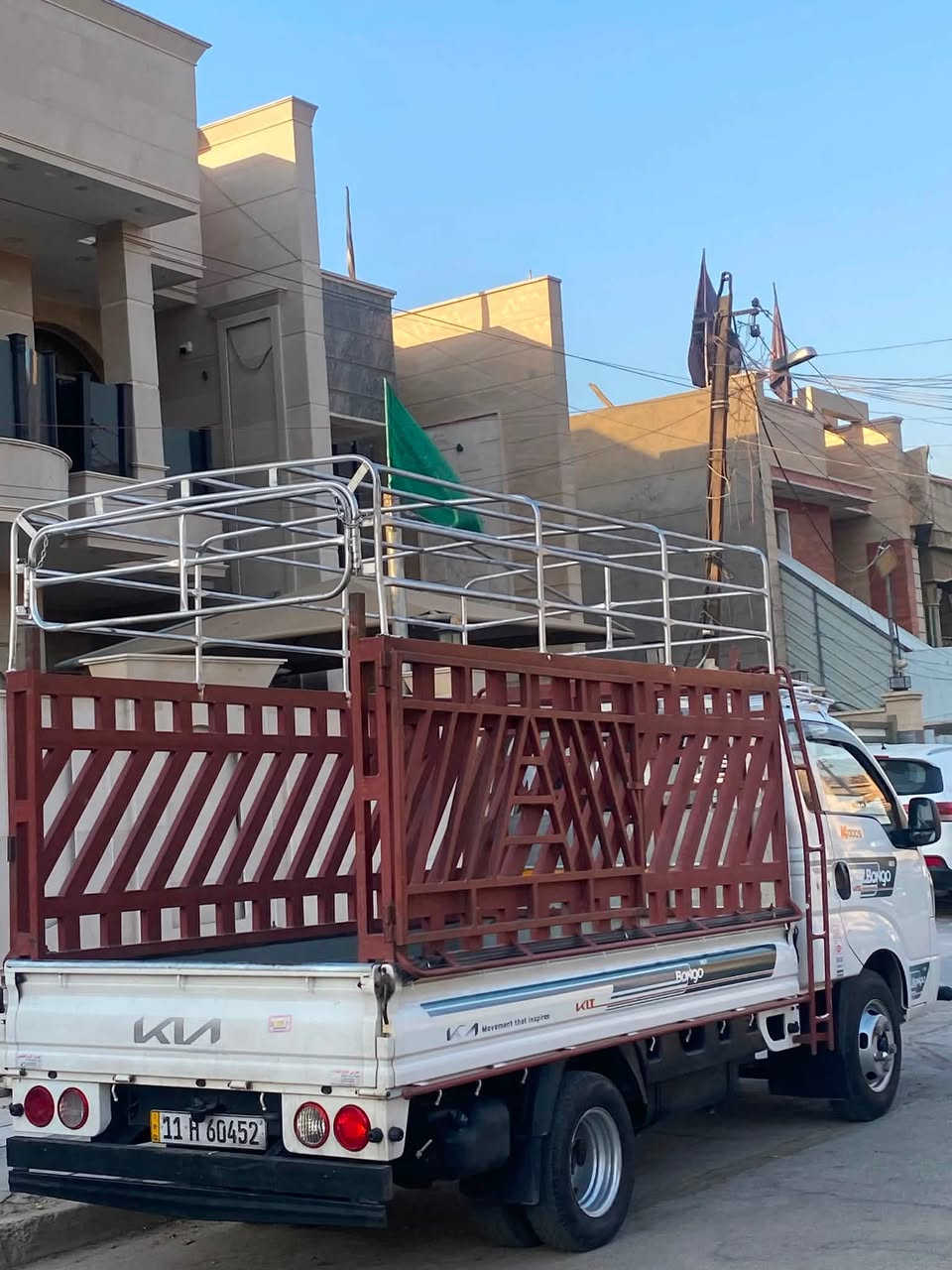 سلام عليكم كية فحل بغدادسيارة جديدة   ماشية ٤٢ رقم بغداد مكاني بغداد بلديات   موديل ٢٣/***********
