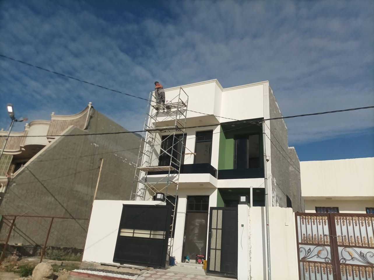 إلى أهلنا في #بابل
لا تضيّعون فرصة جعل منزلكم أو مكتبكم أكثر جمالاً وتميّزاً 🏠🏢✨

نقدّم لكم أحدث وأجمل أعمال الديكور مع كادر فني محترف جاهز لتحويل أفكاركم إلى واقع 👷🏻‍♂️👩🏼‍💻🧑🏼‍🏫
إنت تختار… وإحنا ننفّذ 🏙📐
وبأسعار تتناسب مع الجميع 🏅💸

نختص بكل ما يتعلق بـ الديكورات المغربية الداخلية والخارجية:
🛠 جبسنبورد – سقوف ثانوية
🛠 بلاستيك
🛠 بديل الخشب – بديل الرخام – بديل الحجر
🛠 تغليف واجهات بورد اكس
🛠 ديكورات شاشة
وغيرها الكثير من الأعمال العصرية 🌌✨
🔒 ضمان 10 سنوات

📞 للتواصل: ***********
أو راسلنا على الصفحة أو عبر الواتساب، ونخدمكم بأسرع وقت ❤️
