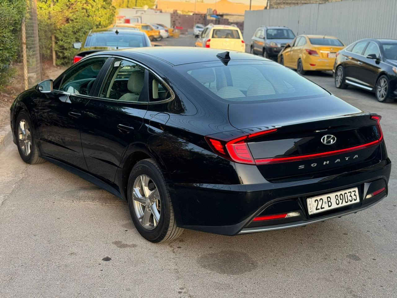 سوناتا موديل 2021 بيه ربع بنيد صبغ ونص ربع جاملغ صبغ ماشيه 117 ميل صور الحادث بالمنشور  رقم اربيل تحويل او كاله نص مواصفات مستعجل ع بيعه سياره محتاجه ترتيب حسبت 200$ واني عارضه ب131 ورقه مكاني بغداد جديده موبايل ***********
