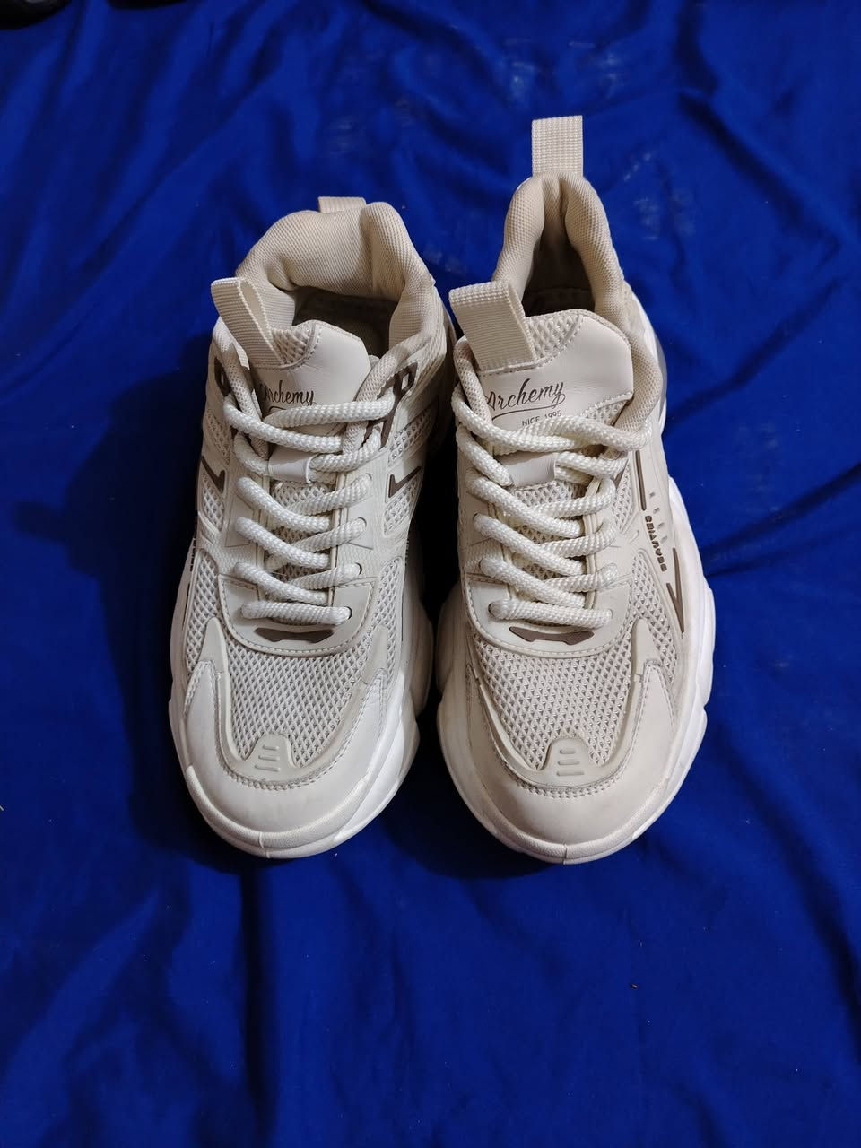 احذيه باله اصليه وجديد سعره 16الف قطعه


**إذا كنت صاحب هذا الإعلان وتريد حذفه لأي سبب، رجاءا أرسل رسالة إلى الدعم الفني**