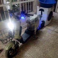 دراجه شحن  R9للبيع كلشي شغال ويا شاحنه السعر 450 وبي مجال 07747746135