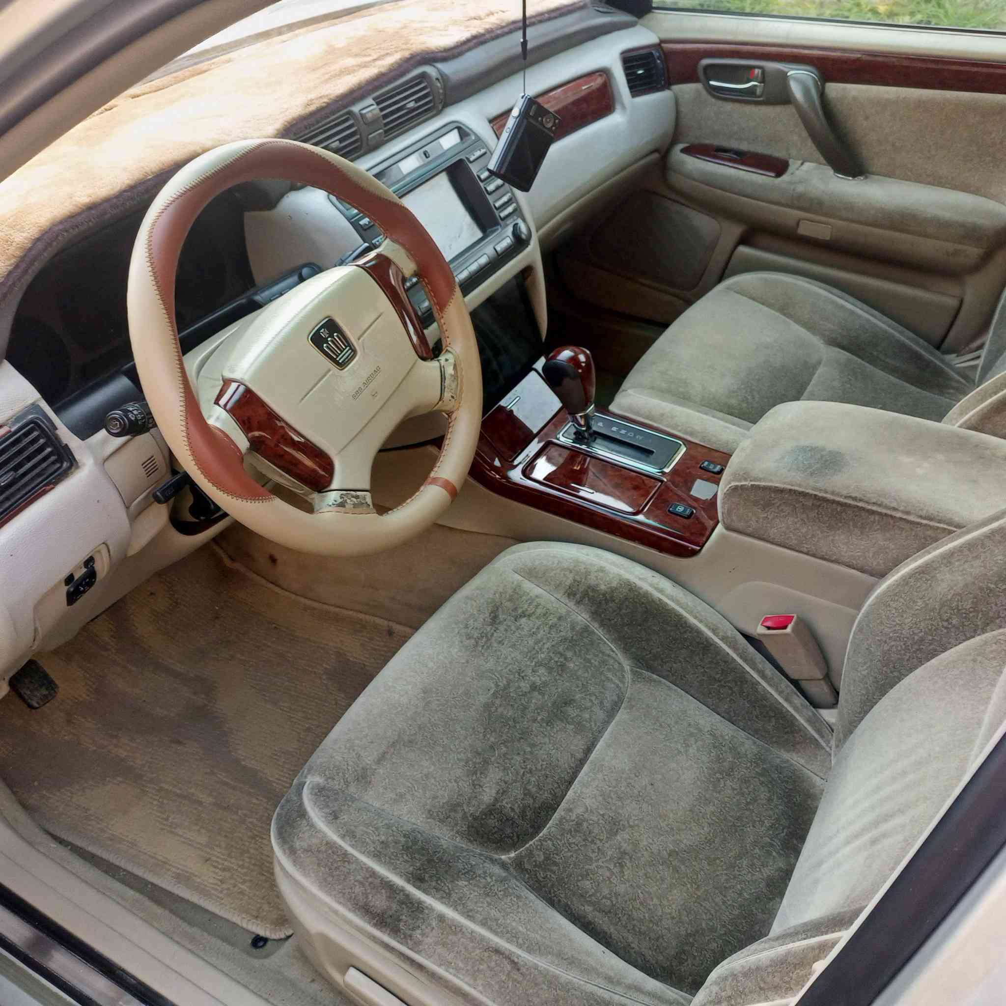 سياره ملكه للبيع 203دكمتين مكفوله  ومحرك ديفور نظافه فول سعر 95 وبيها مجال تواصل اتصال خاص معا علم رقم كركوك معا علم رقم جديد كامل


**إذا كنت صاحب هذا الإعلان وتريد حذفه لأي سبب، رجاءا أرسل رسالة إلى الدعم الفني**