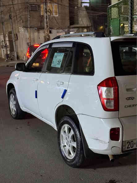 السلام عليكم 
للبيع تيكو موديل 2013 نظيفة بدون صبغ
كير كهربائي بحالة جيدة
محرك 1800 نظيف وعليه ادامة مستمرة 
رقم ديالى الانكليزي بأسمي السيارة
تبريد ثلج تدفئة كشنات لايت زينون
تحكمات اللايت شغالة 
حساسات خلفية 
حدادية نظيفة تخم تاير 
غرفتها نظيفة
السيارة بيها فقط بارد بالجنطة يم التاير السبير
الباقي كله مكفول 
السعر 60 ورقة وبيها مجال شوية 
مكاني بغداد الشعب حي التجار 
هاتف *********** بغداد
