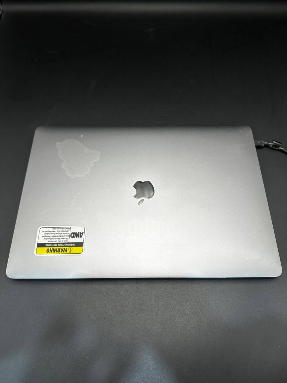 ماك بوك برو 2018 للبيع
+964 781 146 7335 للتواصل
