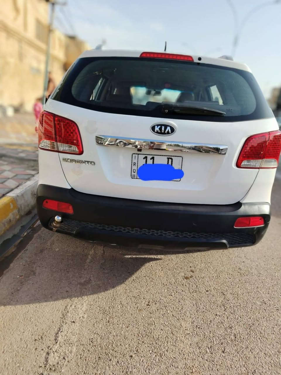 كيا سورنتو 2012 للبيع لاستفسار اتصل على رقم ***********
