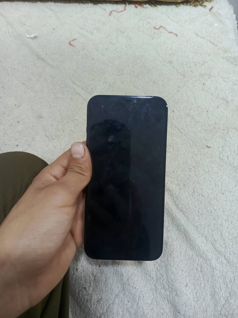 ايفون 12 برو ماكس
الذاكرة 512
البطارية مستبدلة شرط وكالة لايصرف ولا ماعرف شنو
الشاشة كذلك مستبدلة او شرط وكالة تروح تفحص 
جهاز نضيف كلش تجي وتشوف بعينك 
مكاني القبلة قرب البريد 
رقمي ***********
