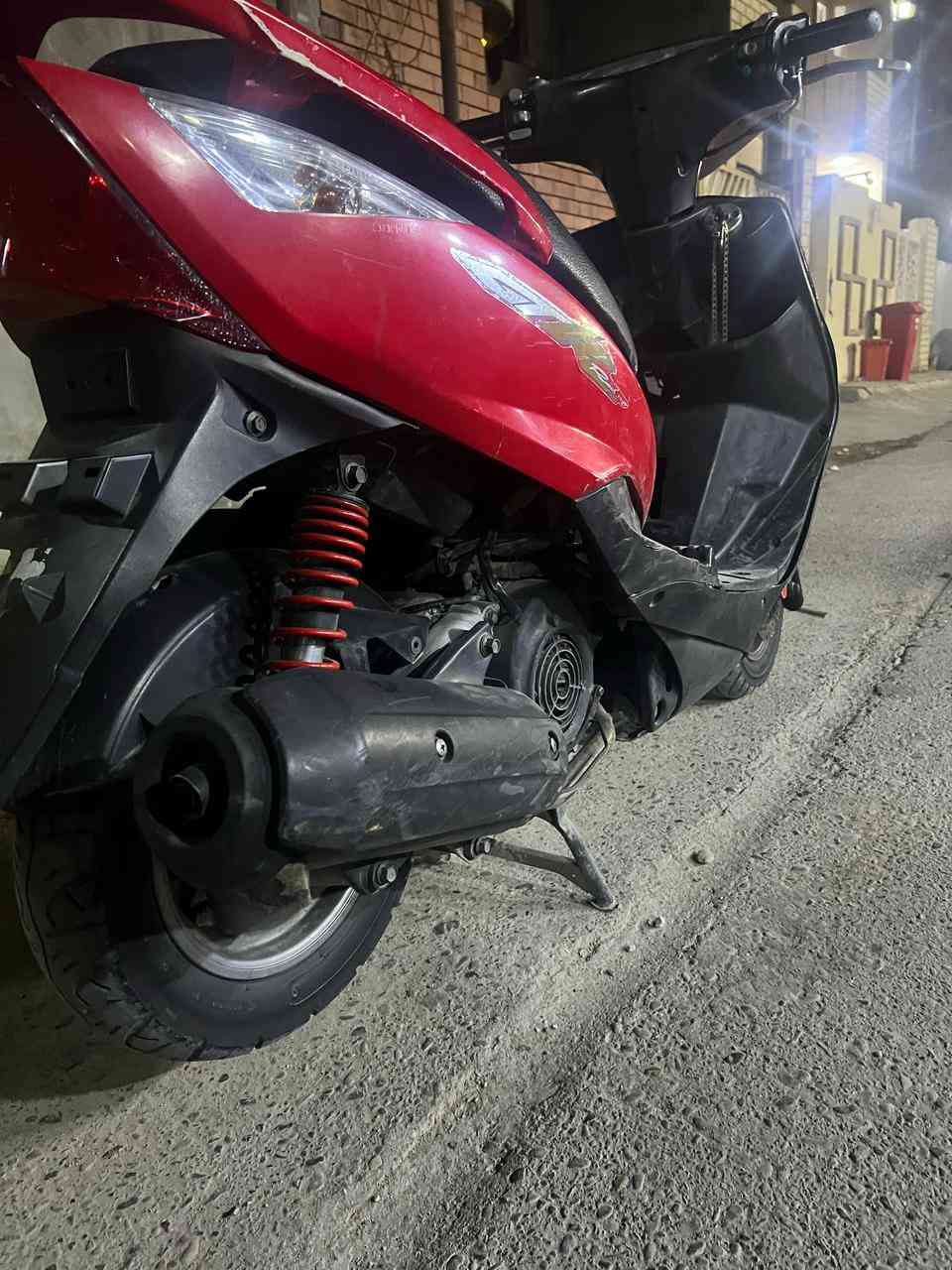 سلام عليكم من رخصت صاحب الكروب 

دراجه ثعلب 140

دراجه شغاله بيهة ملاحضات بسيطه 

مكان دوره  شارع 60

مكلف بل نشر 

*********** صاحب دراجه متواجد واتساب 
سعر 350وبيه مجال حق جيتك
