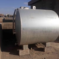 تنكي • ٢٠٠٠ لتر • قابل تفاوض