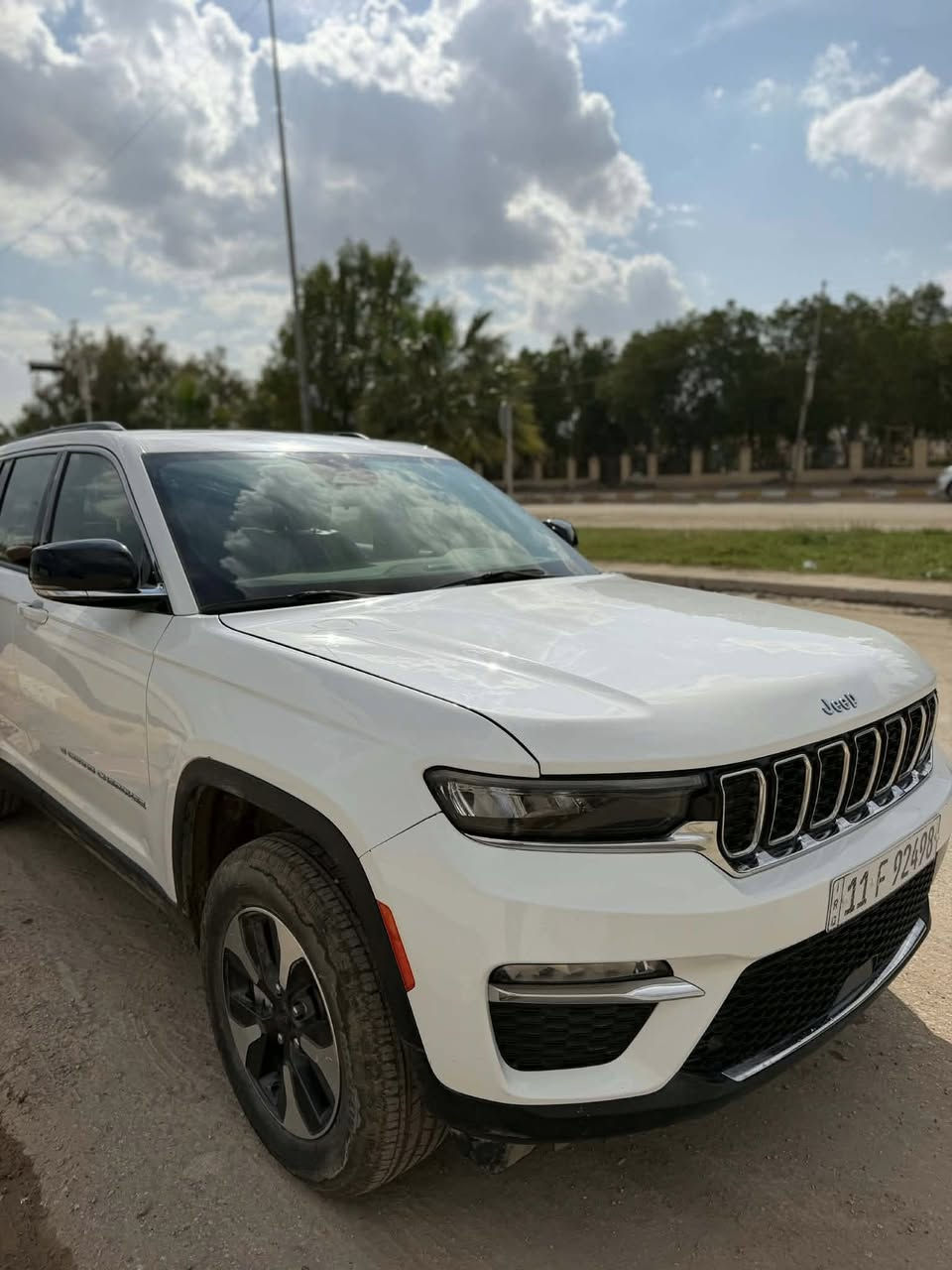 جيب كراند شيروكي ( 4xe هايبرد ) لمتدد

Jeep Grand cherokee  2024

محرك : 2000 تيربو +هايبرد +كهرباء

ماشية : 37   الف ميل

حاله الايرباك : سليم 💯

المواصفات :

 

لمتدد 

١- بانوراما 

٢- بصمة تشغيل وابواب وتشغيل عن بعد

٣- صندوق كهرباء 

٤- مقاعد جلد + كهرباء + خزن ميموري

٥- تدفئة سترين + مقاعد

٦- خمسة راكب 

٧- رادار 360 درجة 

٨- تحديد مسار 

٩- حساسات خلفية 

١٠- تبريد قطعتين 

١١- خمس انضمة قيادة 

١٢- دفع رباعي. 

١٣- كير موس 

١٤- هاند بريك بصمه 

١٥- شفتات ستيرن 

١٦- لايتات لد 

١٧- هيترات في الكشن 

١٨- ستيرن كهرباء +فول تحكمات 

وبعد بيها هواي مواصفات 
السيارة كلش حلوة ونضيفه 

السعر : 290$

رقم الهاتف : ***********  واتساب واتصال

