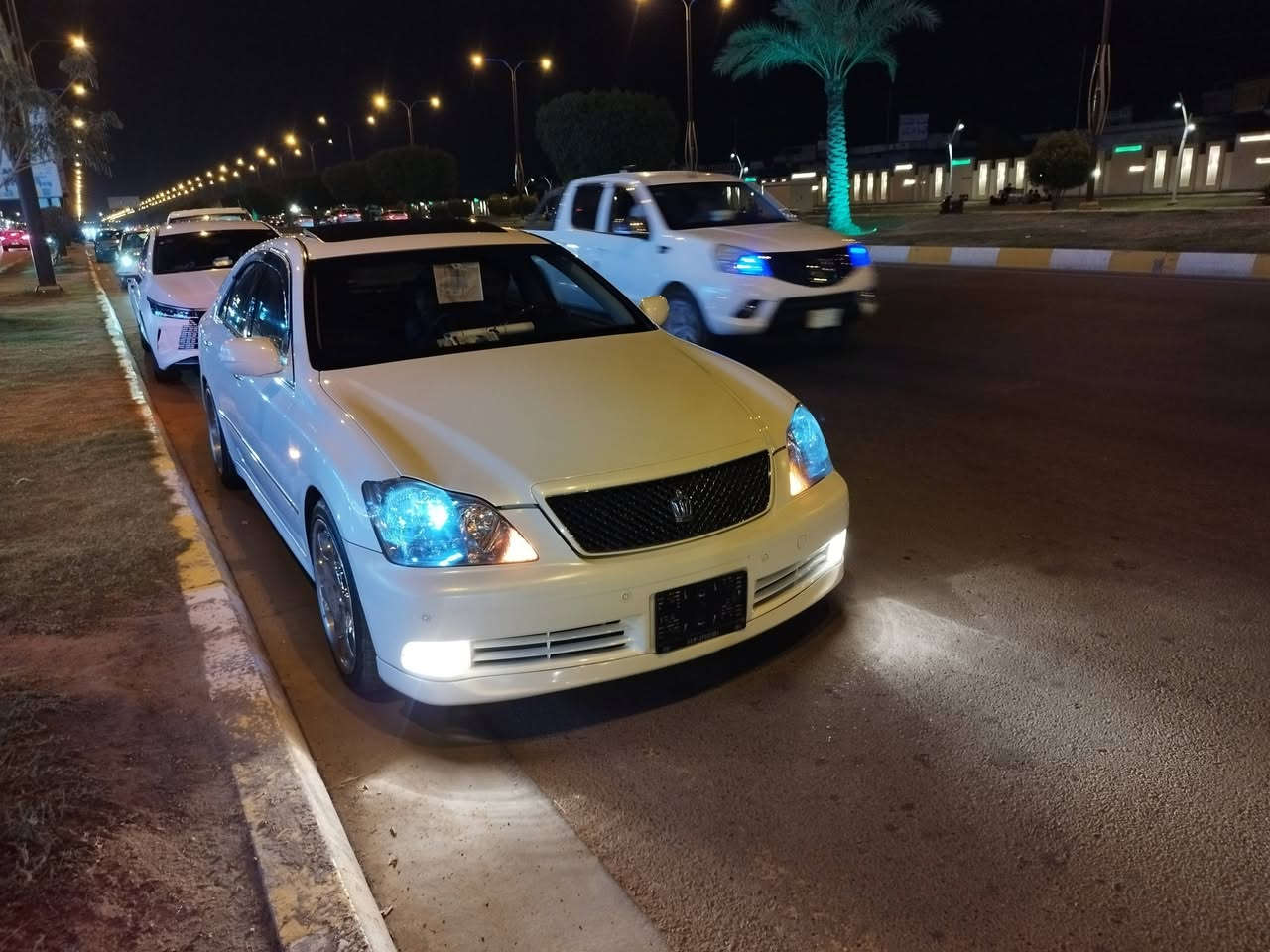 شاهينه ٢٠٠٥ مفحوصه انبار معامله كامله بدون رقم(يوجد رقم ب٥ أوراق)
قرار ١٠٢
كفاله من صبغ وكص
فول مواصفات
٣دكم فتحه
داخل جلد
شاصي٨٢
ويل رياضي 
العنوان فلوجه
السعر 110  بيه مجال 
***********
