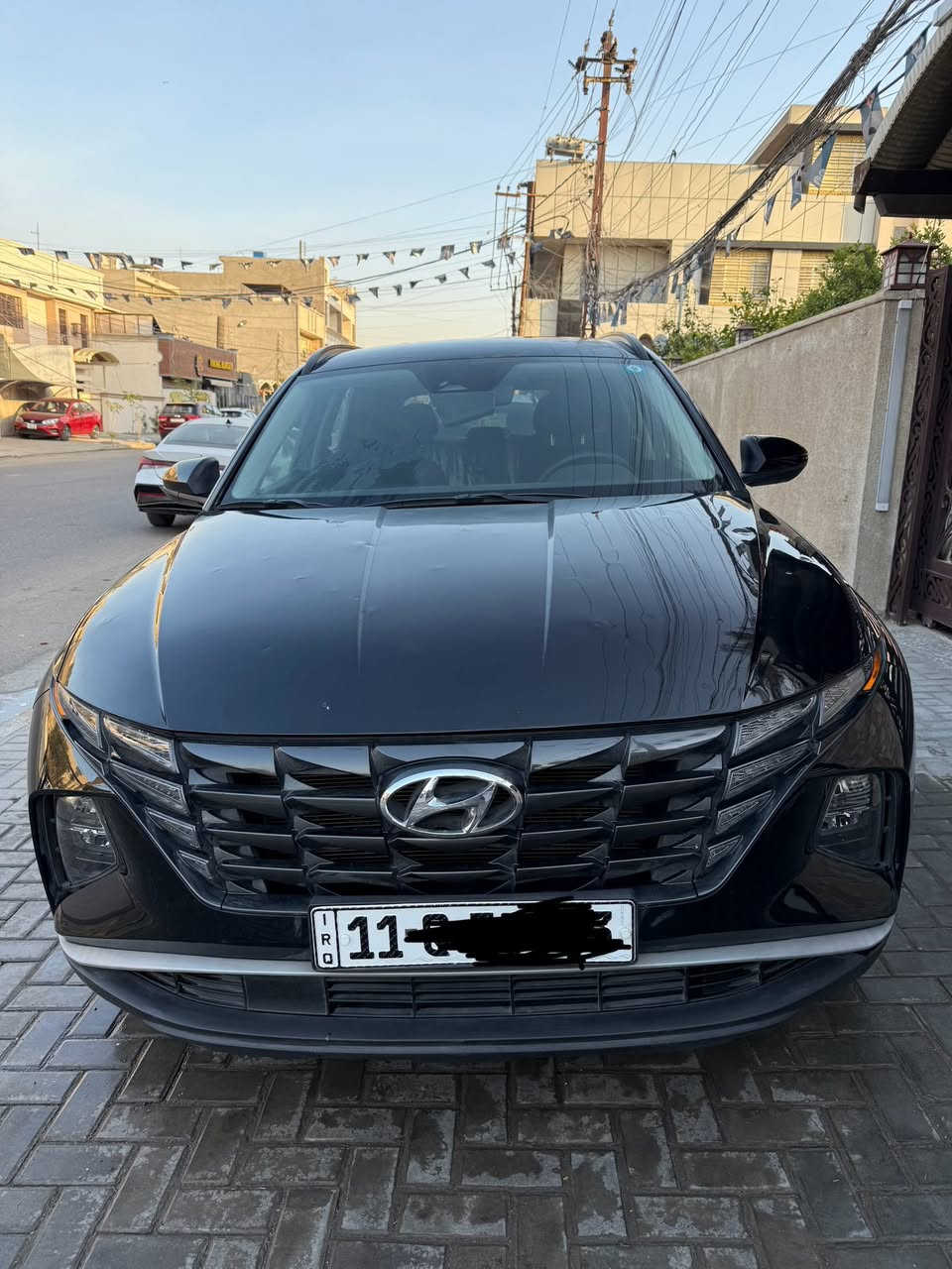 توسان للبيع 2024
توسان موديل ٢٤ 
وارد امريكي بدون حادث فقط حالوب (الصور جوه )

ماشيه 49km
السياره بأسمي  رقم بغداد مكانه السيديه / الاعلام 
مواصفات  عاديه 
السياره مابيه شي نظيفه من تبريد وكير ومحرك وكلشي نقص مابيه  
رايده ب215$
وبيه مجال بسيط  حك الجيه 
 ***********
