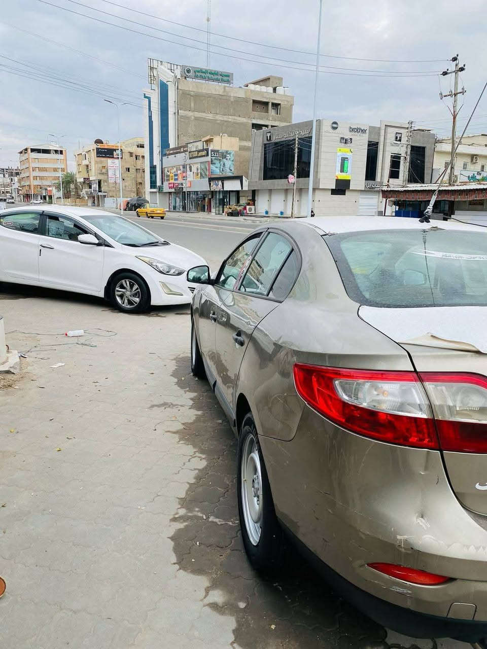 سلام عليكم ورحمه الله وبركاته
سياره رينو فلونس 
مديل 13 
مكينه وكير تمام 
اتصل وبلخدمه لدواخل حلوه 
وبيها شاشه تعمل باللمس 
العنوان البصره تحياتي


**إذا كنت صاحب هذا الإعلان وتريد حذفه لأي سبب، رجاءا أرسل رسالة إلى الدعم الفني**