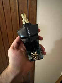 مجموعه عطور مختاره للبيع اصدارت قديمه 07733505054