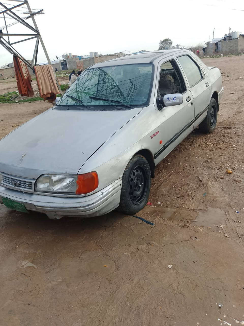 فورت نضيفه شرط التحويل و وكاله سياره حيل نضيف و محرك نضيف السعر 10 وبي مجال ***********
