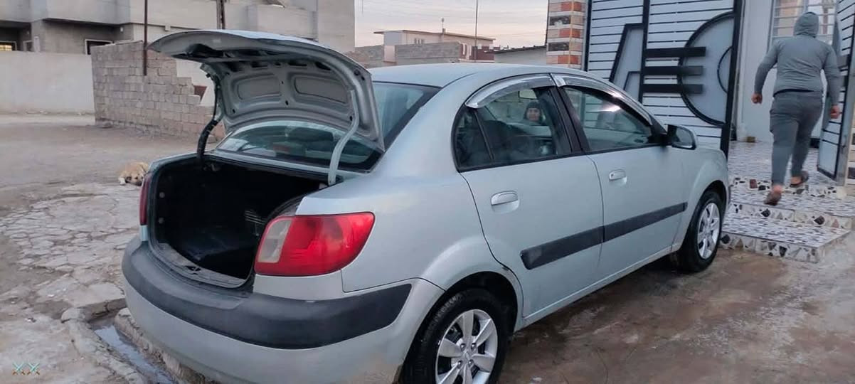 كياه ريو موديل 2008 وارد امريكي بيها جاملغ الوره صبغ  كير محرك شرط ***********/*********** هاذا رقم صاحب السياره خابرو وتفاهمو اني مكلف بل نشر او تحياتي لجميع /السعر 75/اوبيها مجال
