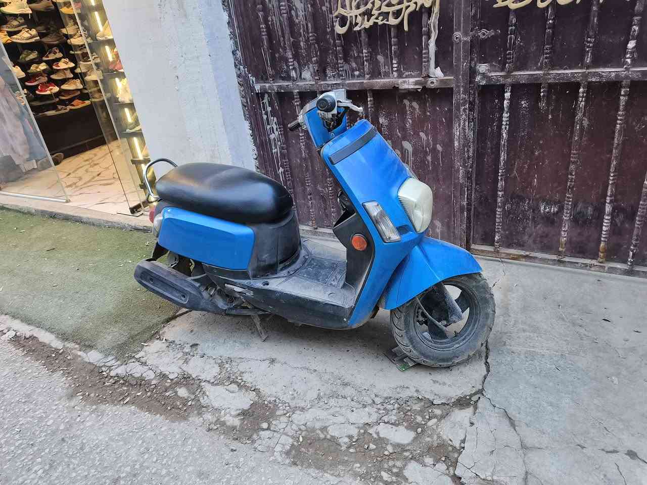 السلام عليكم دراجه بوليسي .. 2013  . نوزل .سعر مليون وميه.. ***********
