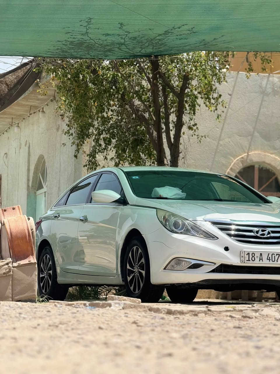 سوناته 2012 أمريكي السياره بيها بنيد مبدل والجاملغ الامامي فقط صبغ ليبل واحد مكان السياره بابل حله سعرها 115 وبيها مجال *********** والسياره بسمي  سنويه تنتهي 2032 حداديه كير مكينه خير من الله
