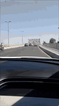 # تحيه طيبه .. وياكم الكابتن زينب  لتعليم قياده السيارات....
💜 

سعر كورس التدريب  يتحدد حسب مناطق سكناكم 
تتعلم #بكورس ل10 ايام
(9) عملي + يوم نضري 
* التدريب العملي يتضمن ؛
١_أوليات السياقه
٢_أفرع داخليه
٣_شارع وتقاطعات
٤_سريع ونفق 
٥_فلكه واستداره
٦_جسور
٧_ازدحامات 
* ٨_بك وطبكات
* الشرح النضري حيكون
* (شرح الاشارات المروريه بالتفصيل + ميكانيك السيارات )
#خدمه توصيل مجانيه ناخذكم من باب البيت ندربكم ونرجعكم لباب لبيت 
#سيارات حديثة 
‏‎للاستفسار اكثر عن تفاصيل دورتنا الاتصال على الرقم التالي
او مراسله الصفحه ويوجد واتساب 

***********
..وياااايه لاشيلون هم ....راح اطلعون جاكيات ....من يدي ...والي حابه طالع اجازه تدلل .https://www.facebook.com/share/1QuheNLnJf/?mibextid=wwXIfr
