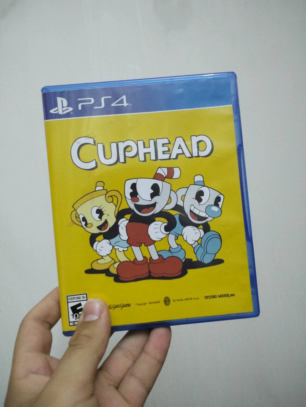السلام عليكم 
اليوم عندي بيع أقراص  نستخدم
ثلاثة أقراص 
جي تي اي 5  
كاب هيد cuphead 
مرحبا الجيران 
hello neighbor