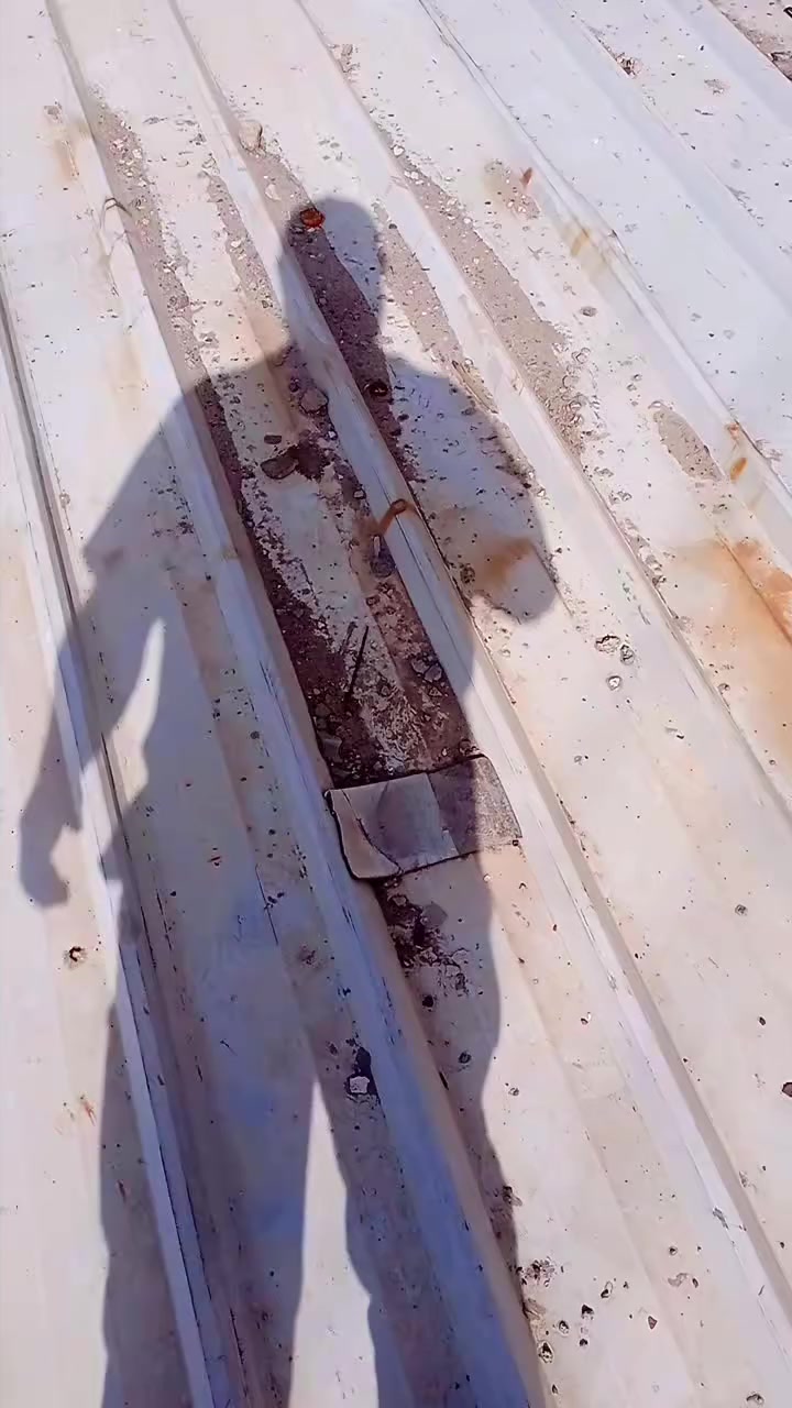 سندويج للبيع ٦عشره متر و٣ ثلاثه متر وحده ٤ونص متر ‏‪***********‬‏
