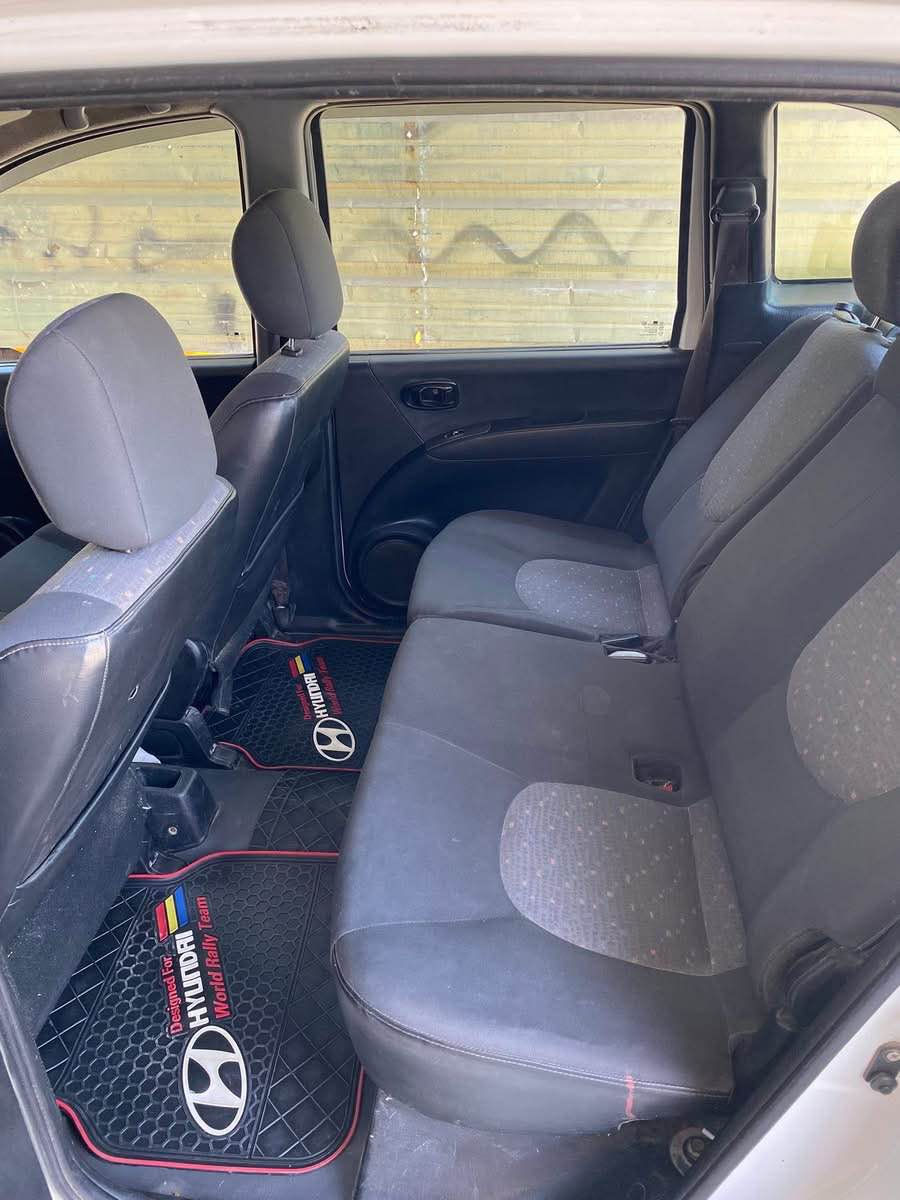 السلام عليكم سياره هونداي ماتركس مكينه 1600 خيرا من الله موديل 2002 بيها طاخه بل جاملا الأمامي وشويه من البنيد ومصلح والجاملغ الخلفي هم ومصلح  سياره بسمي تحويل ثاني يوم السعر58 
مكان بغداد الزعفرانيه *********** بغداد, العراق
