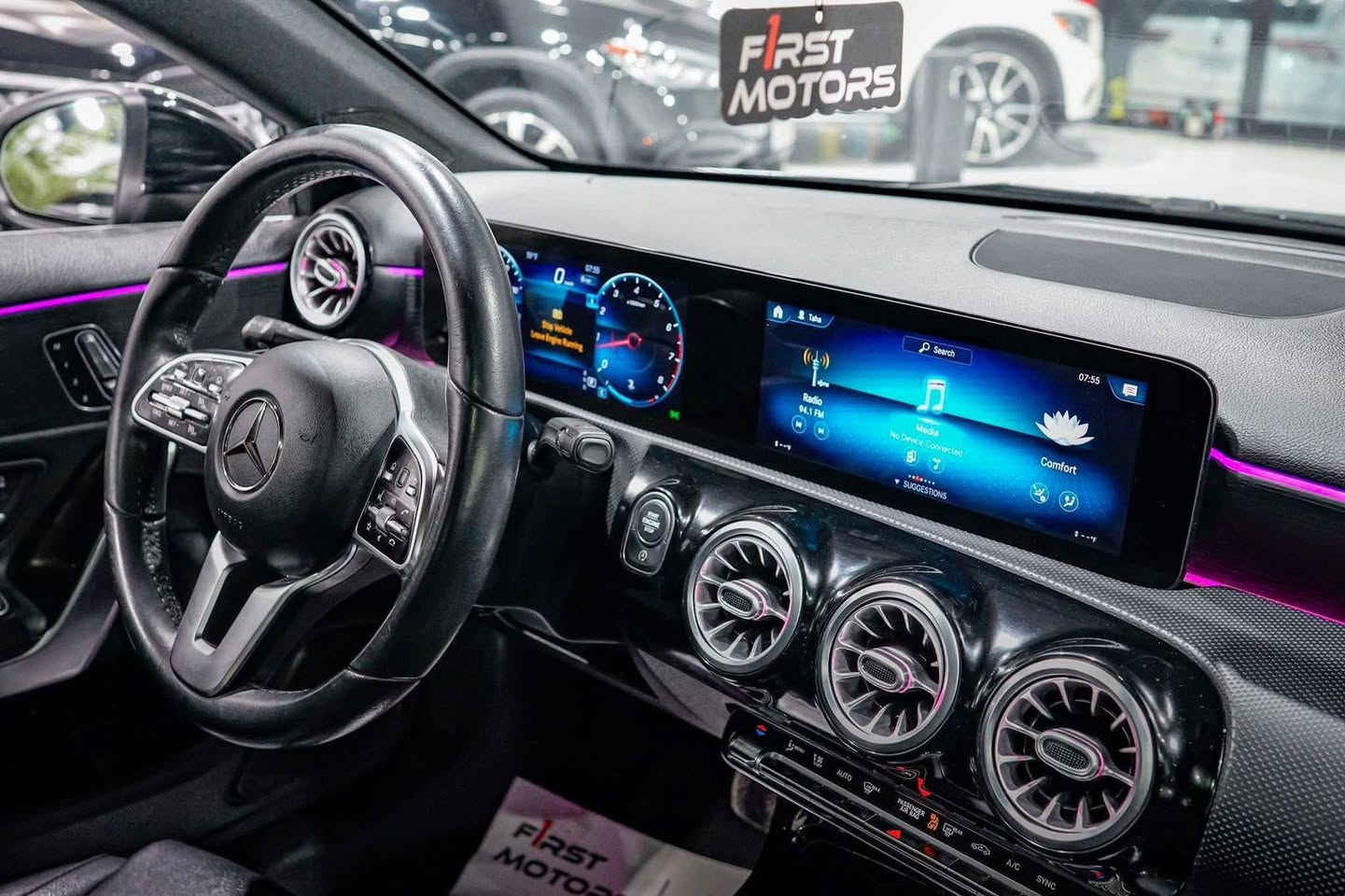 کوردی /عربی 
*********
دروستكراوي :- Mercedes
مۆدێل :  A220 
ساڵ : 2021 
پارچە رەنگراو: 3 پارچە بویاغە
پێش و پشتی کەپسە 
نرخ : 22000$
بزوێنەر :V4 2.0L
بگۆری بزوێنەر : automatic 
سوتەمەنی : بنزين 
دۆخ : بەکارهاتوو
ماوەی ڕۆشتوو: 43 mile   
تابلو ئوتومبێل : هەولێر  
***********
النوع : Mercedes
المودیل :A220 
السنة : 2021  
ضرر: ٣ قطعە صبغ 💎 
بجم خلف کبس 
السعر : 22000$
المحرك :  V4 2.0L
ناقل الحركة: automatic
نوع الوقود : بنزين  
الحالة: المستخدم 
عدد اميال : 43 km        
رقم السیارە:اربیل
**********
***********
*********** أربيل, العراق


**إذا كنت صاحب هذا الإعلان وتريد حذفه لأي سبب، رجاءا أرسل رسالة إلى الدعم الفني**