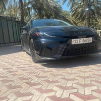 كامري هايبرد 2025  CAMRY SE NIGHT SHADE HYBRID  للبيع او المراوس  الون...