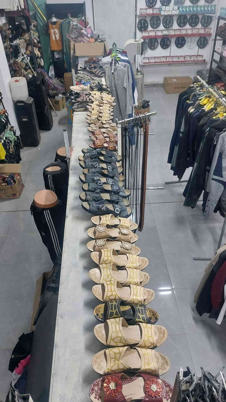 ✨بسم الله الرحمن الرحيم✨
على بركة الله يعلن #مجمع_المضيق عن #تخفيضات الموسم الشتوي من المواد المنزلية والاحذية والشحاطات الرجالية والنسائية والتراكات الفرو الرجالية والشبابية والأطفال  بألاضافة الى الهوديات والهاينك والبناطيل بأكثر من نوعية وحجم ولون وبأسعار مناسبة
للتواصل والاستفسار : 
*********** - ***********
العنوان:
الرمادي - المضيق - مقابل جامع الخضر والياس
