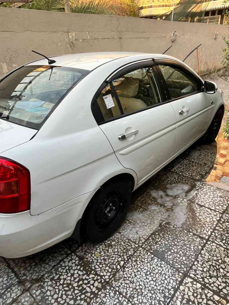 سلام عليكم
اكسنت خليجي 

موديل 2010

محرك 1600

بيها تبديل جاملغ لايسر 

بارد بل باب 

سياره ما بيه اي نقص 

سعر 100$

مكاني بغداد الشعب 

***********
