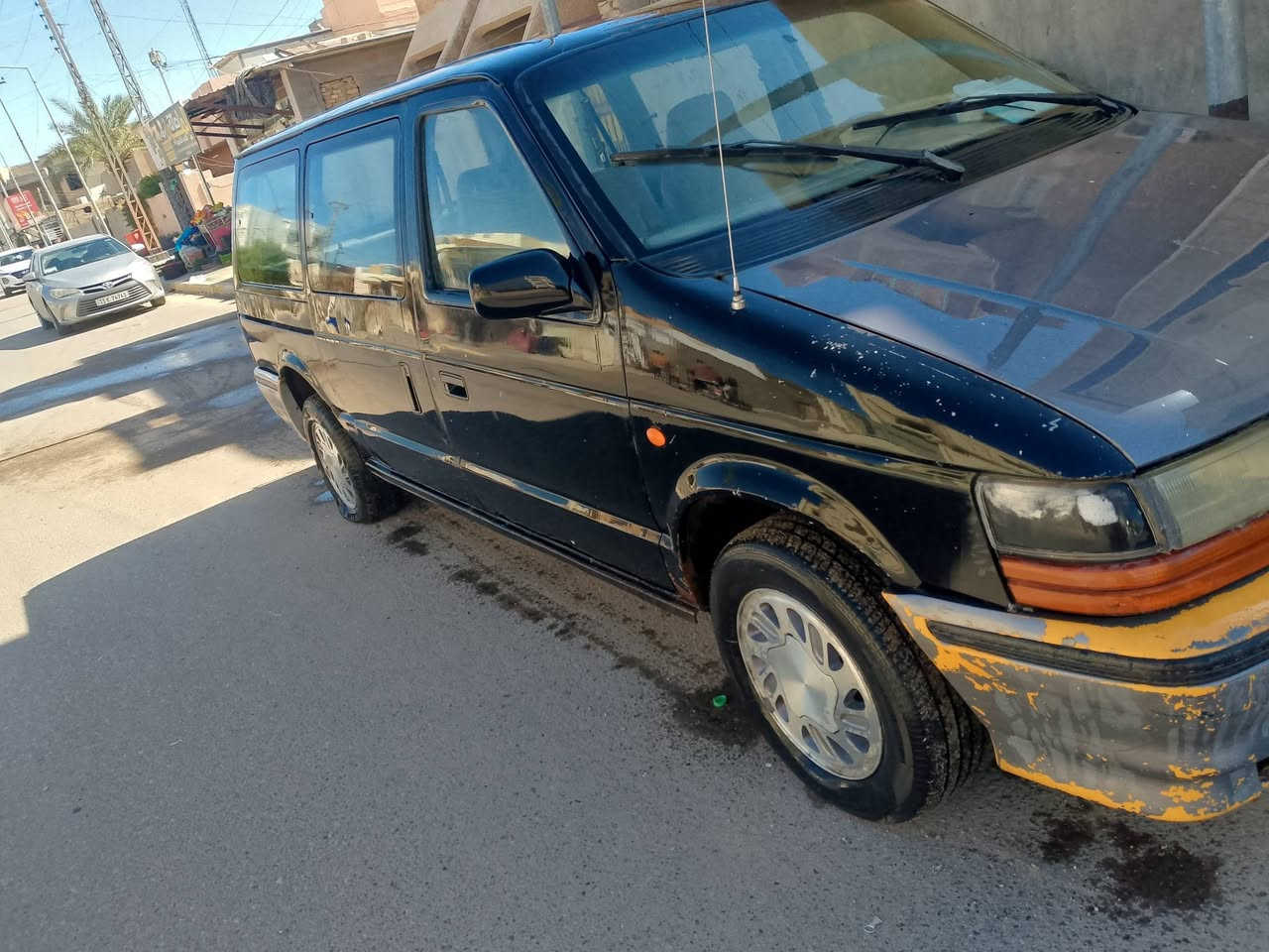 سلام عليكم 
للبيع دوج كلايسر بلاديه محرك 3300
تبريد رقم بغداد صاحبه متوفي 
داخل نضيف ويل كب سعر 25
***********
