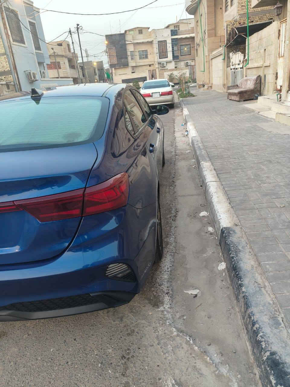 كيا فورتي موديل 23رقم بغداد الجديد ضربتهه جاملغ وشويه من البنيد نفسهن مصلحات السياره بأسمي السعر 155 ه         ***********
