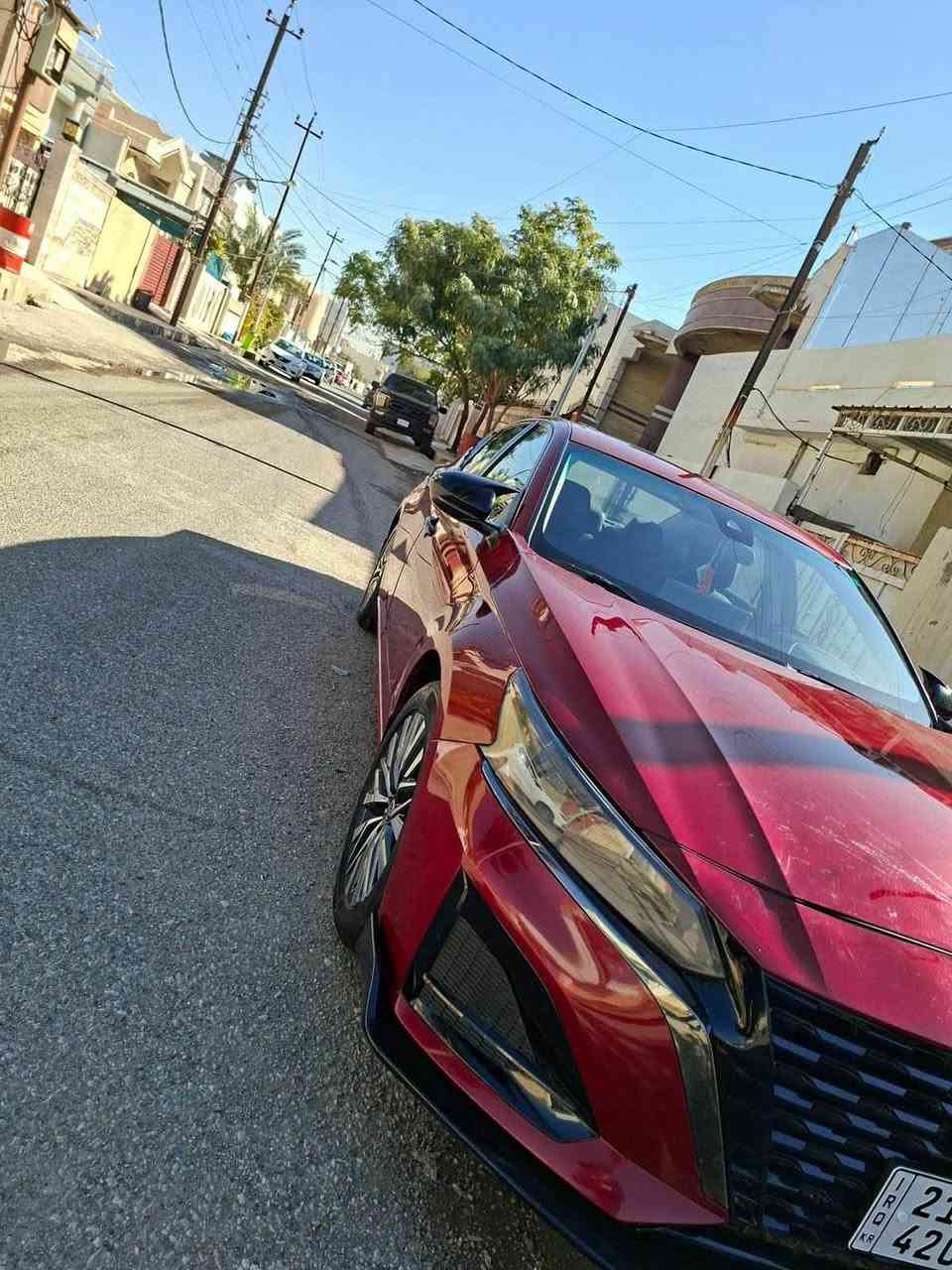 سلام عليكم 
NISSAN Sv plus و 2023  
ماشيه 42mil
سياره جديده بمعنى الكلمه
دفتر بانزين سنويه جديده
مكاني كركوك 
***********
السعر140 وبيها مجال قليل 
كلش موضح بفحص السياره سعرها اقل من سوك الشراي خابرني وتدلل كركوك, العراق

