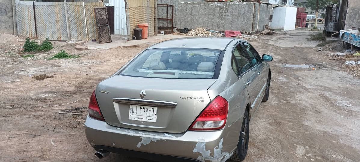 سافران 2009بالحله رقم بصره باسمي 6سلندر مكينه وتايرات وحداديه90بالميه جدد بيها الجاملغ الخلفي نص منه عالبارد والجاملغات الاماميه واحد مبدل واحد مصبوغ وجرد عالقماره والبنيد والكير بي صفنه يرادله تبديل والبوب الخلفيه بيهن من جوه خياس والدعاميه الخلفيه يرادلها صبغ السعر 65وبي مجال للشراي ***********اتصل وبيك خير ودلل
