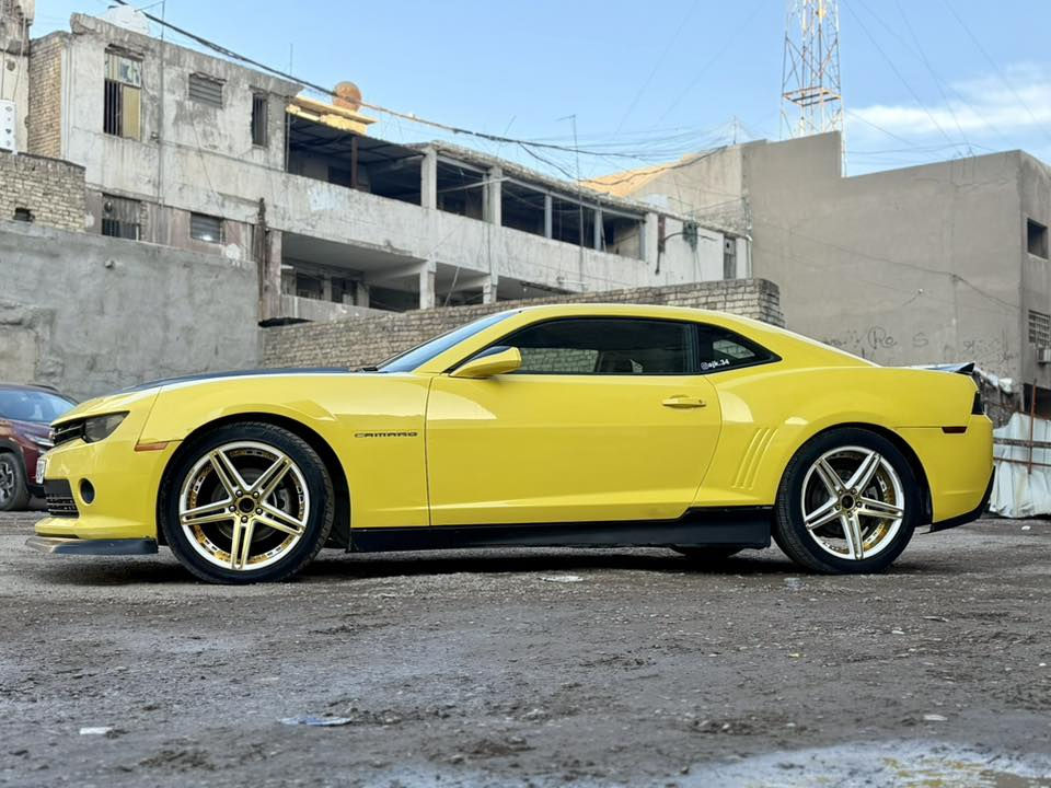 سلام عليكم كمارو 2015 خليجي
انظف وارتب كمارو بموديلها

سيارة فول مواصفات كشنات كهرباء فتحه سقف وكثير موصفات

الدواخل جداً نظيفة بدون ضرر 

عليها تزويد واضافات  الويل الوحيد بالعراق بك لايت كورفت دزاين بنيد كاربون فايبر داون بايب برمجة طلال 

سيارة  جانيها صار 3 سنوات  بدون نواقص نهائياً

ماشية 137 كيلو وقابل للزيادة

3 قطع صبغ خلفي صندوق وجاملغات خلفية وجاملغ امامي
بجم كبس 

سعر 117 

عنوان بغداد 
 مكلف بالنشر الاتصال فقط 

***********

***********
