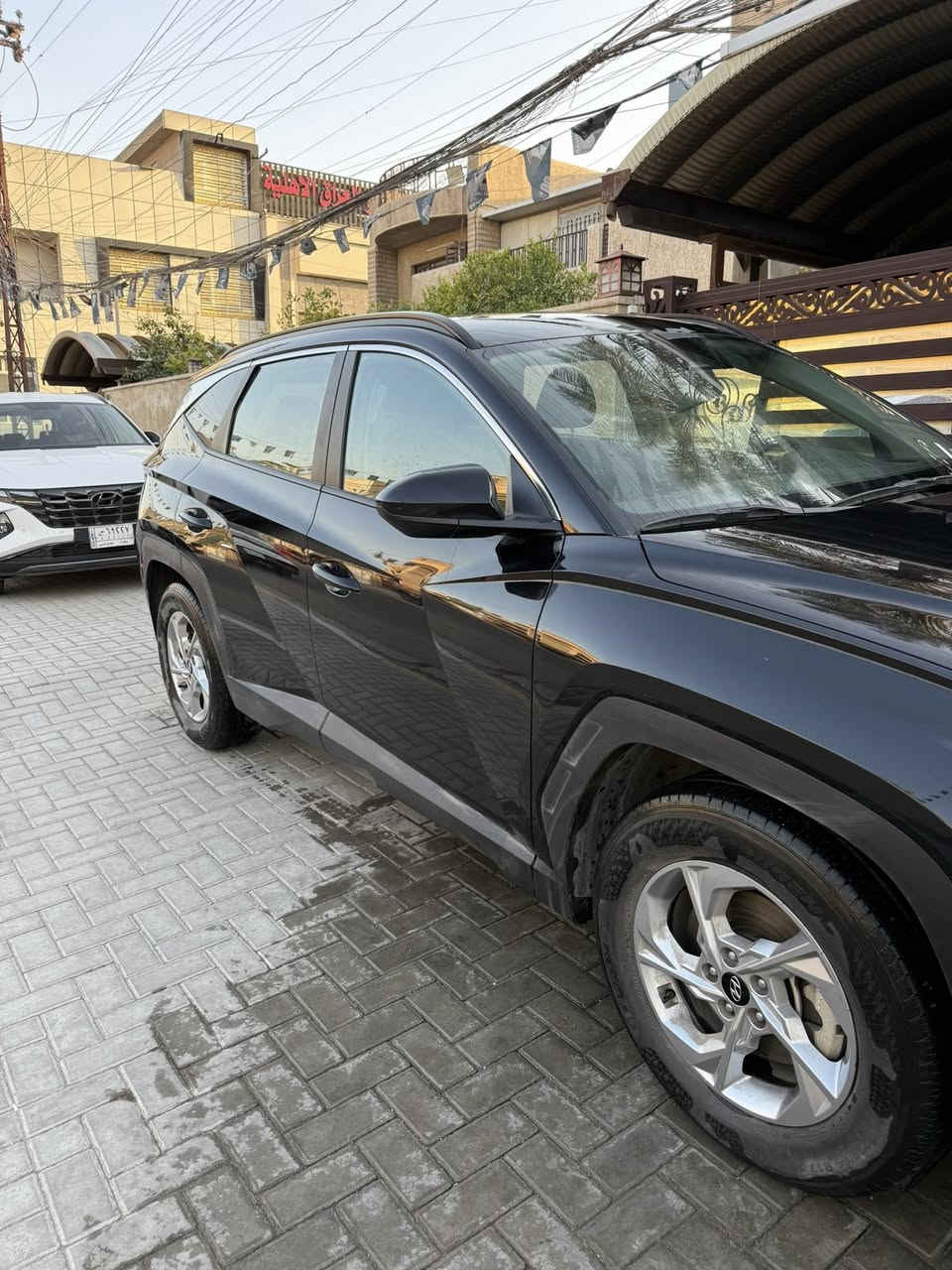 توسان للبيع 2024
توسان موديل ٢٤ 
وارد امريكي بدون حادث فقط حالوب (الصور جوه )

ماشيه 49km
السياره بأسمي  رقم بغداد مكانه السيديه / الاعلام 
مواصفات  عاديه 
السياره مابيه شي نظيفه من تبريد وكير ومحرك وكلشي نقص مابيه  
رايده ب215$
وبيه مجال بسيط  حك الجيه 
 ***********
