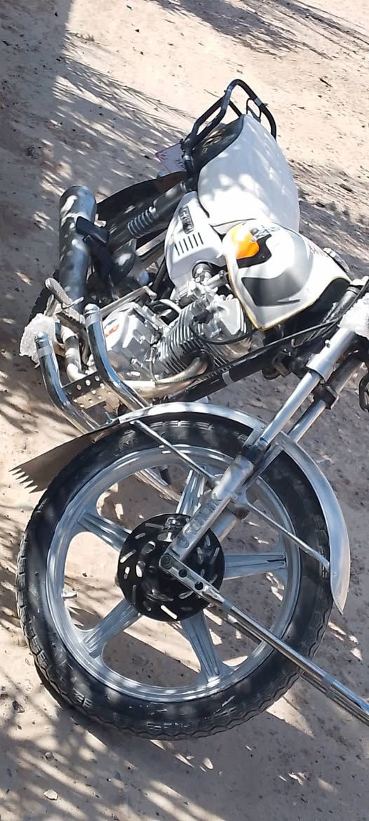 موطار روبر للبيع كامل مكان صلاح الدين بيجي سعره 350 وبي مجال بصيط الاستفسار *********** ولموشراي لا يتعبني
