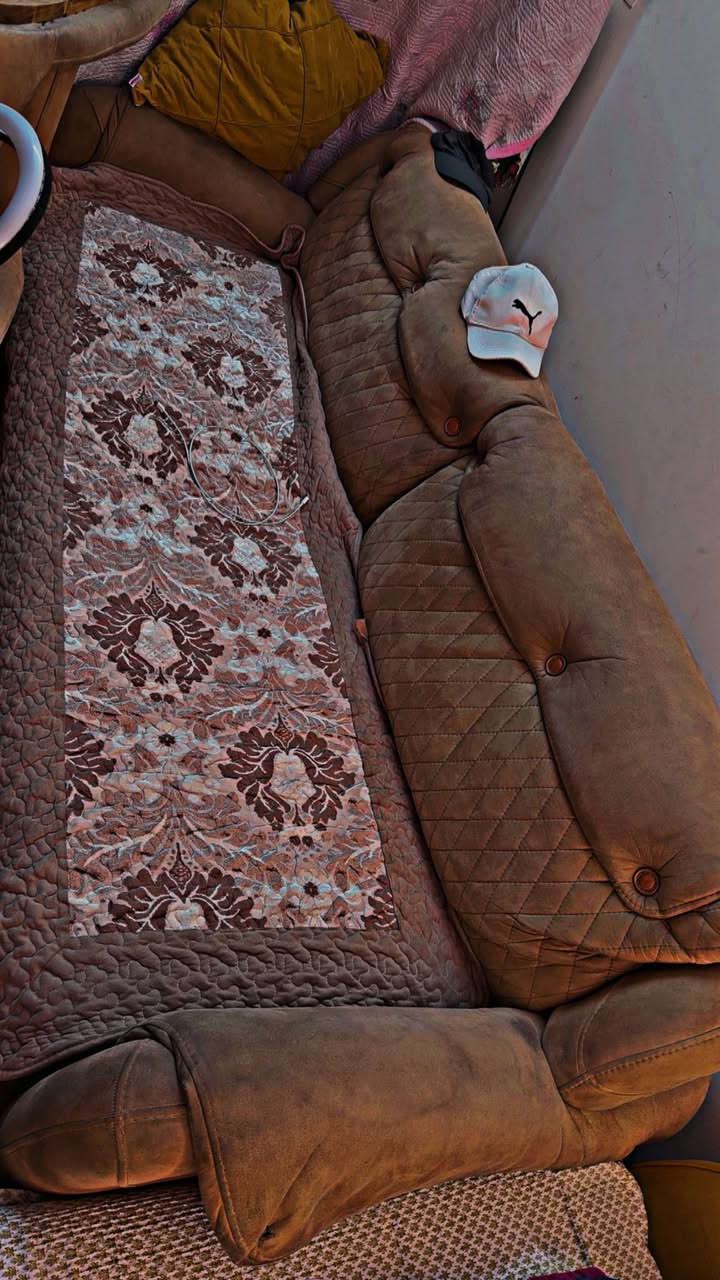 السعر ٢٢٥ وبيه مجال بسيط نظيف وجديد


**إذا كنت صاحب هذا الإعلان وتريد حذفه لأي سبب، رجاءا أرسل رسالة إلى الدعم الفني**