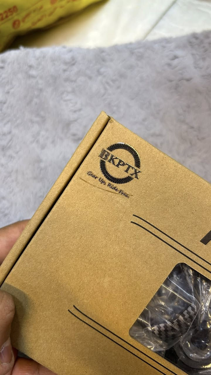 سلام عليكم
متوفر PEDAL BKPTX R31 
جديد غير مستخدم


**إذا كنت صاحب هذا الإعلان وتريد حذفه لأي سبب، رجاءا أرسل رسالة إلى الدعم الفني**