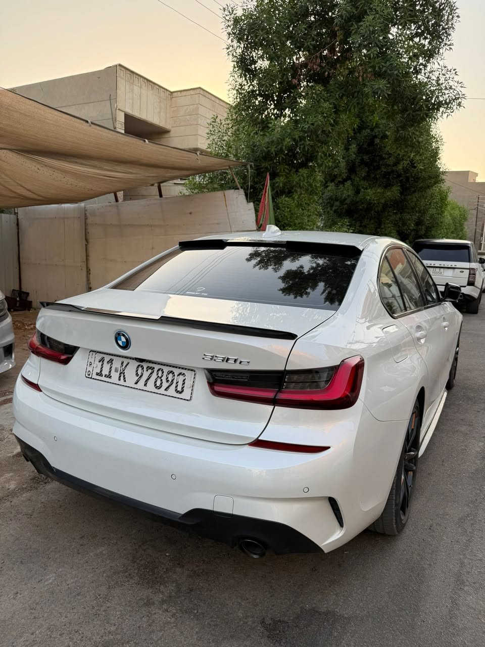السلام عليكم 
Bmw .330e هايبرد  مكينه 2000 تون بور تيربو 
اسرع من عاديه ب50 حصان 🐎 وقتصاديه 
فول مواصفات ￼￼
موديل 2022 
M_pacag
فتحه 
رادار امامي 
حساس امامي خلفي
سياقه اليه
فول للاخير 
سعره 239 مال بيع او مراوس 
(بيه صفحه سايق صبغ اثر طخه بسيطه دحجات ) صور حادث موجوده
للاستفسار 
*********** واتس
