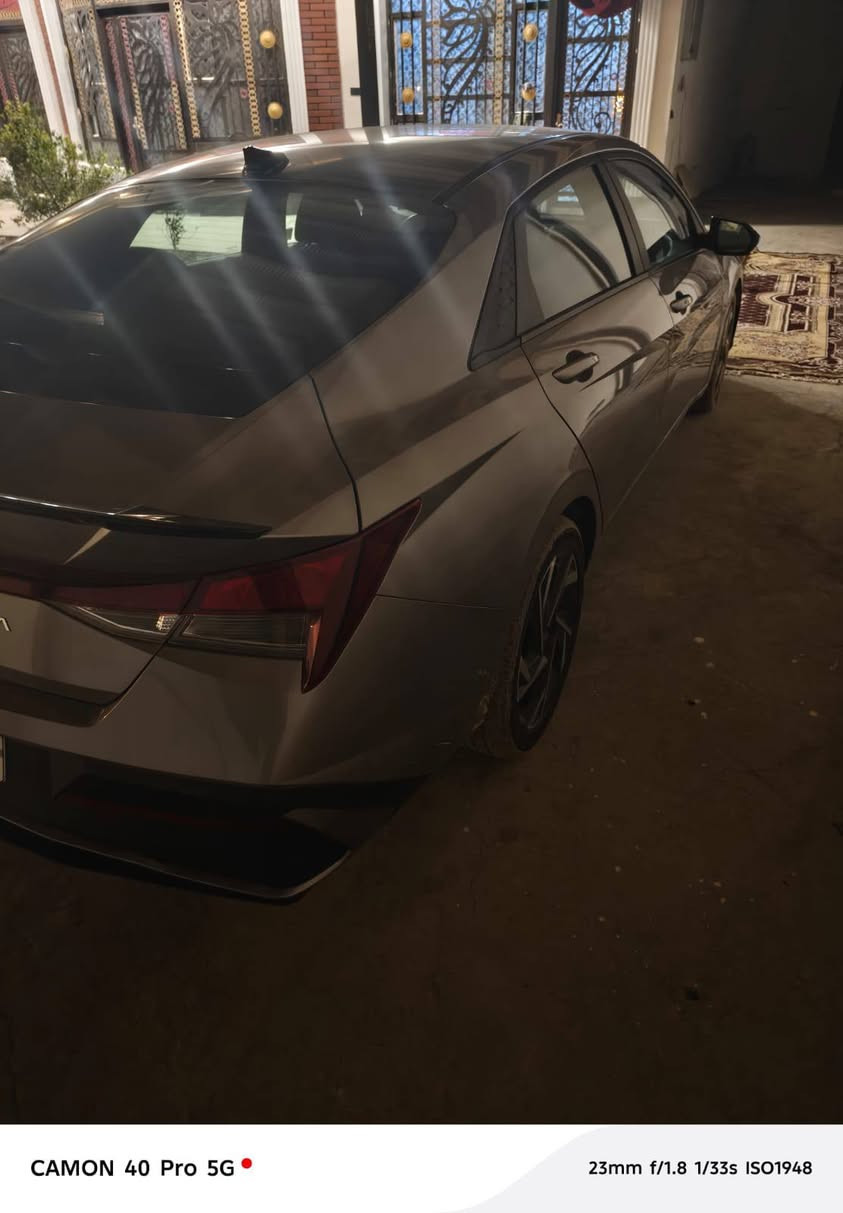 سلام عليكم للبيع 
النترا 2025 
وارد امريكي 
فول مواصفات. عدا الفتحه
ماشيه 37مايل 
حادت بيه شي بصيط مرفق بل منشور 
مصلح بدون فتح 
مكينة 2000 دوش
بصمة تشغيل وابواب

شاشه كبيره متصل ديجتل 
لد بلدشبول متغير
لايت زنن بلادي 3 عدسات
كار بلي 
رادار امامي
ورادار خلفي
ورادار جانبي
تحديد مسار
قياده ذاتيه
تنبيه خروج عند المسار
ويل كب لد نهاري. فول تحكم ستيرن
السياره بعده بوضع الشركه ومابيه ولا نقص
رقم اربيل الجديد تحويل وكاله شنو اليعجبك سعر 190 وبيه مجال 
مكاني السياره بابل كفل 
***********
