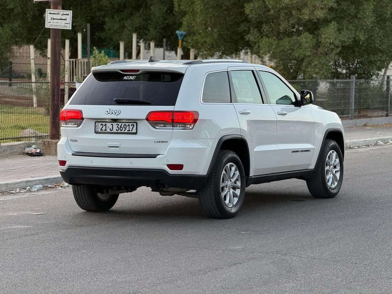 2021 JEEP GRAND CHEROKEE, LAREDO
للبيع او مراوس حسب القناعة

جيب لاريدو وارد امريكي موديل 2021

حادث صبغ 4 قطع امامي يعني بنيد وجاملغ 2

سعر 185 ورقة 

بصمة تشغيل 

كشن كهرباء

رادار نقطة عمياء تحديد مسار 

قطعتين تبريد 

لايت زينون عالي ناصي

شاشة وكامرة دوارة

سيارة ماشية.  32     الف 

رقم سليمانية الجديد 

تخم تاير جديد ***********

مكان السيارة بغداد الكرخ قرب شارع مطار بغداد
