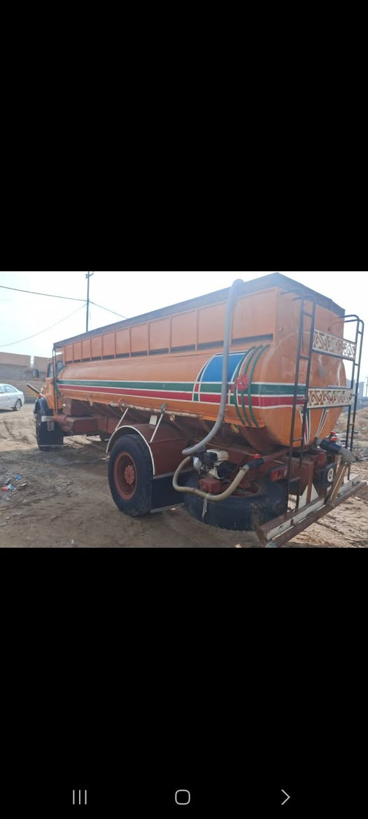 السلام عليكم عليكم قجمه دنكر بلادي ٨١ محرك جديد كير 25 تخم تاير بدون اضباره بدون تحويل معرض السلمان الفلوجه الخط السريع شارع الأول نهاية الشارع ***********ابوهذال
***********ابواحمد

***********ابوديمه
