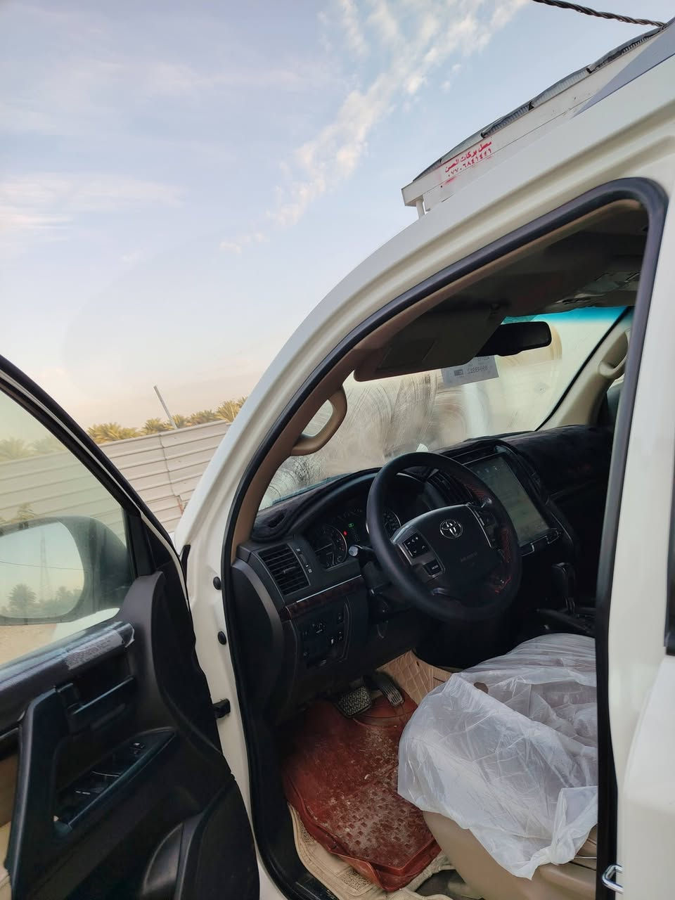 لاندكروز ٩
ماشيه ١٧٠ حقيقي
رقم بغداد انكليزي
فول مواصفات
سياره جديده لاشخوط ولا رصعات ولا بارد
طك سلفون
كير مكينه حداديه كله جديد
تخم تاير جديد دلوب
برغي ماكو نقص
بيه هلال خلفي  وجوه اليده مال الباب الخلفي صبغ فقط
بدون قطره معجون الصوره ماشر عليه
مكان حله
السعر ١٨٠
مراوس فقط تاهو
او لاندكروز ١٦
***********
