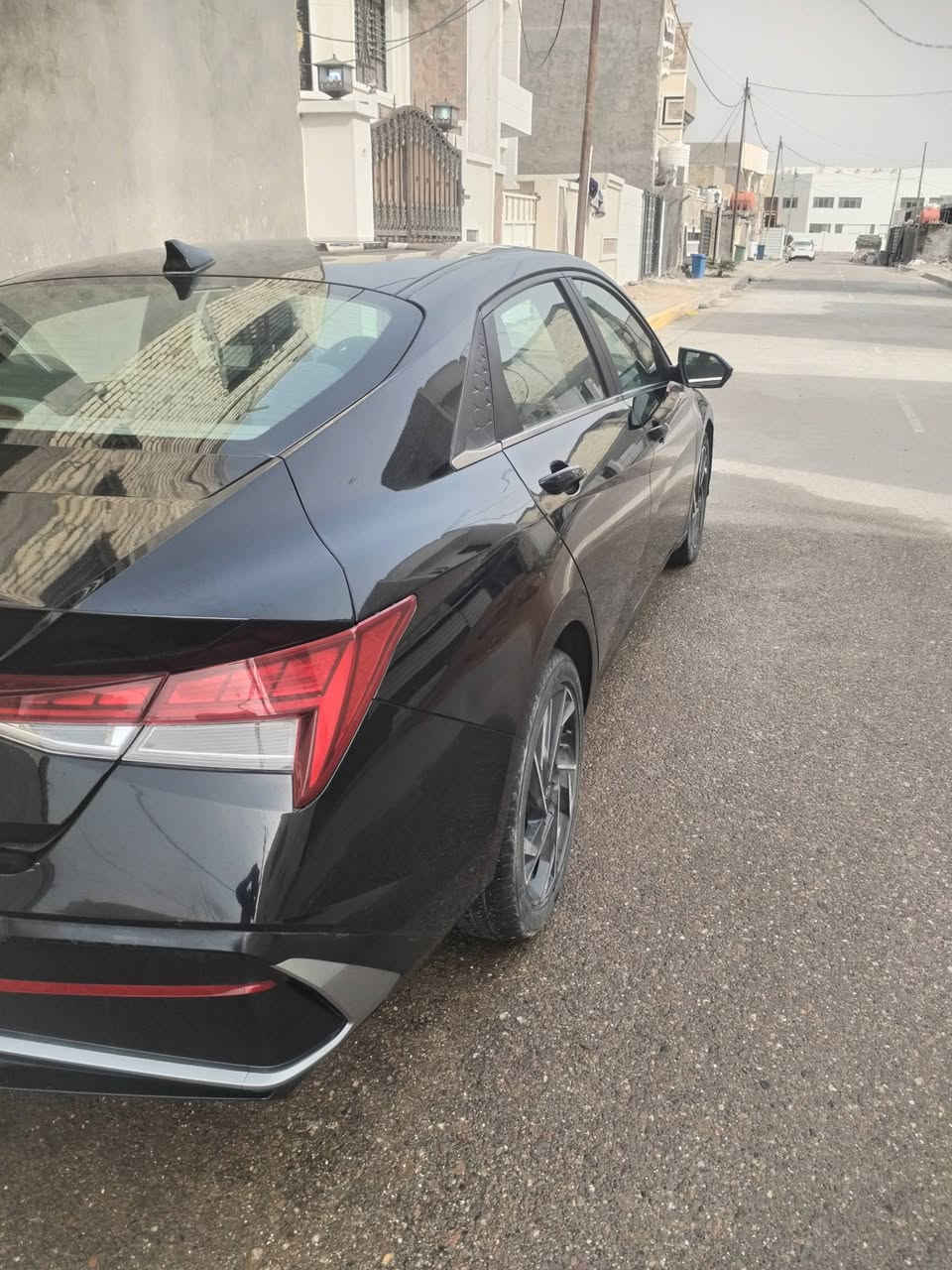 اسلام عليكم
النترا. موديل 2024.
مواصفات. فول الفول. بصمه تشغيل عن البعد. فتحه سقف. رادار امامي خلفي
محرك 2000 دوش

ماشيه 30 الف
حادث. موضح بل صور
السعر. 142 وبيه مجال
المكان بغداد محموديه 
رقم الهاتف ***********
***********
