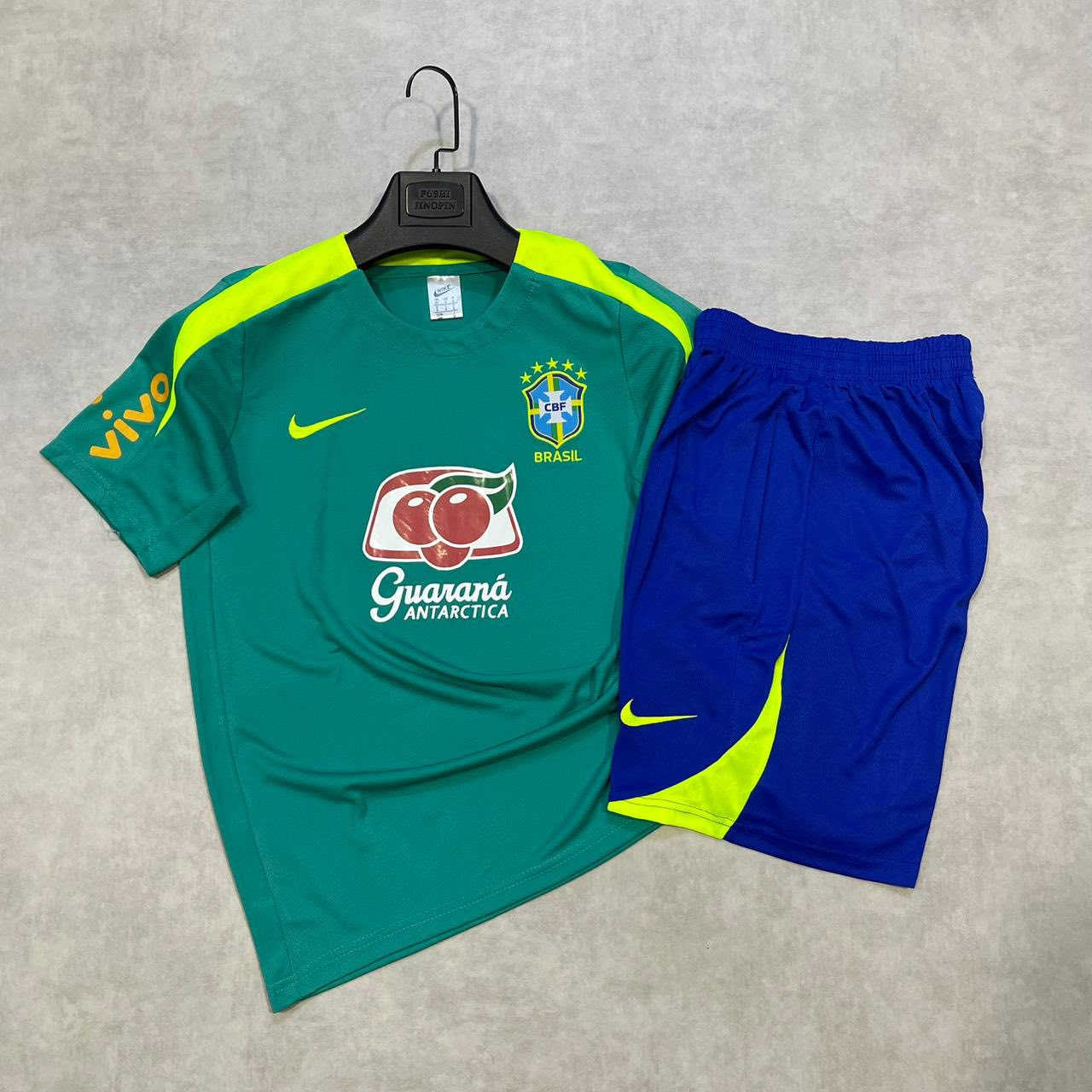 🔥تراك برموده سحاب اصلي🔥
🎵ضروري يكون متواجد بكل كنتور شاب رياضي!

☕ للكوفي، 🌄 للطلعة، 💪 للتمرين

📍 متوفر في تجهيزات الحمداني

📞 *********** تجهيزات رياضية
