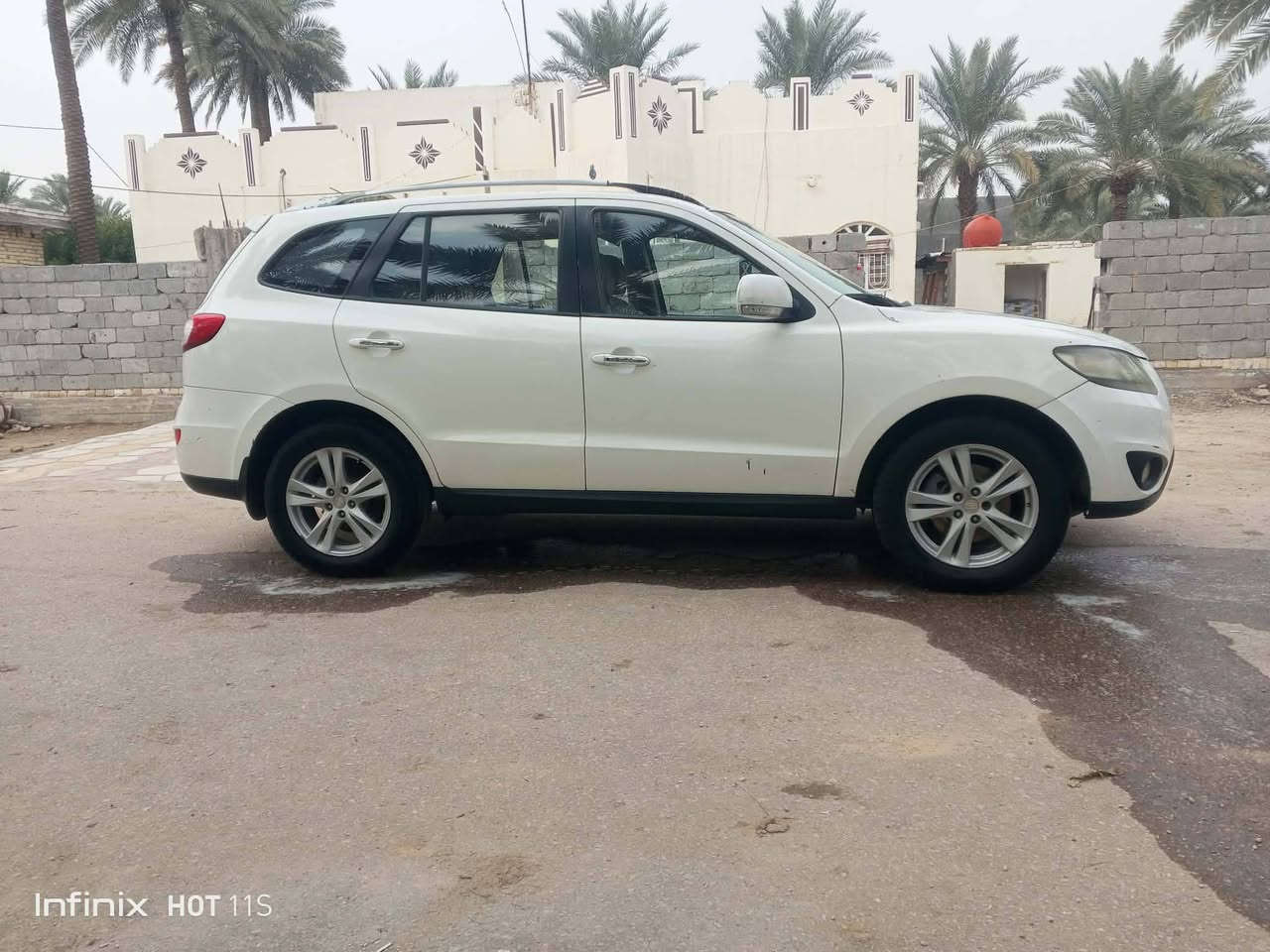 للبيع سنتافي 2012 خليجي فول مواصفات بصمه باب

 بصمة تشغيل 7 راكب 6 سلندر فتحه سلايت 

رقم بغداد باسم جيراني تحويل مباشر. 

السياره بيه حادث جاملغ خلفي أو مصبوغه

بيه صبغ بدون دواخل بجم حوض مابيه حادث. 

سياره جديده و جاهزه مال جناي جاهزه من كلشي. 

(السعر 113 وبيها مجال الشراي.) اتصل على الرقم وتدلل.

(***********).          (العنوان بابل القاسم.)
