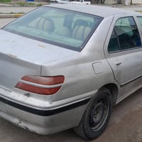 للبيع بيجو 406 موديل 2000 رقم ألماني سنوية عضم السياره بسمي والباقي كد...